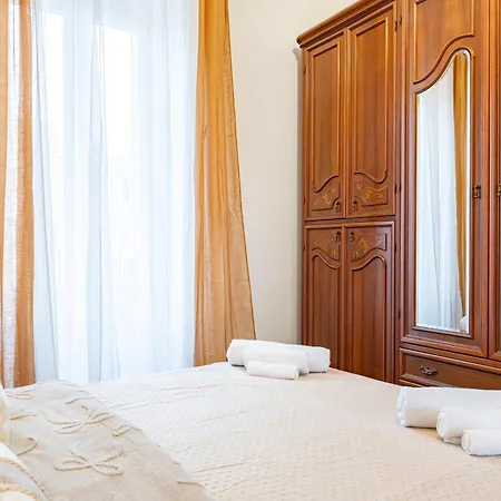 Apartment Pantera Re Di *